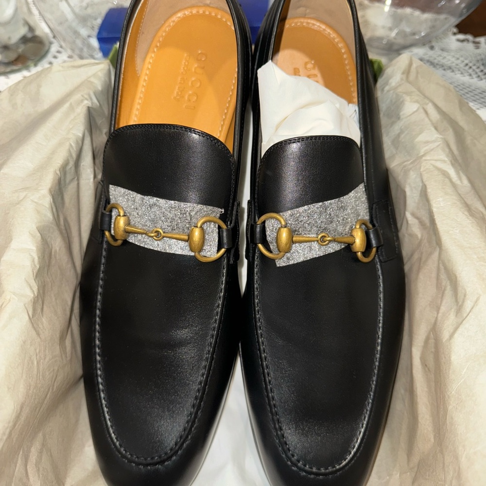 Slightly Used Men’s Gucci Loafers